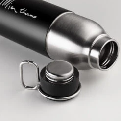 Elite BIDON VELO ISOTHERME ACIER INOX MIA THERMO 550ML NOIR 8 Elite BIDON VELO ISOTHERME ACIER INOX MIA THERMO 550ML NOIR -Vélorbain Magasin bidon velo isotherme acier inox mia thermo 550ml noir 2