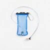 Rockrider POCHE À EAU VTT BLEUE TRANSLUCIDE 1L 2 Rockrider POCHE À EAU VTT BLEUE TRANSLUCIDE 1L -Vélorbain Magasin poche a eau vtt bleue translucide 1l