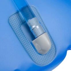 Rockrider POCHE À EAU VTT BLEUE TRANSLUCIDE 1L 13 Rockrider POCHE À EAU VTT BLEUE TRANSLUCIDE 1L -Vélorbain Magasin poche a eau vtt bleue translucide 1l 4