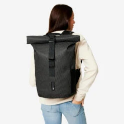 BTWIN SAC A DOS VELO SPEED 500 REFLECTIF 12 BTWIN SAC A DOS VELO SPEED 500 REFLECTIF -Vélorbain Magasin sac a dos velo speed 500 reflectif 1