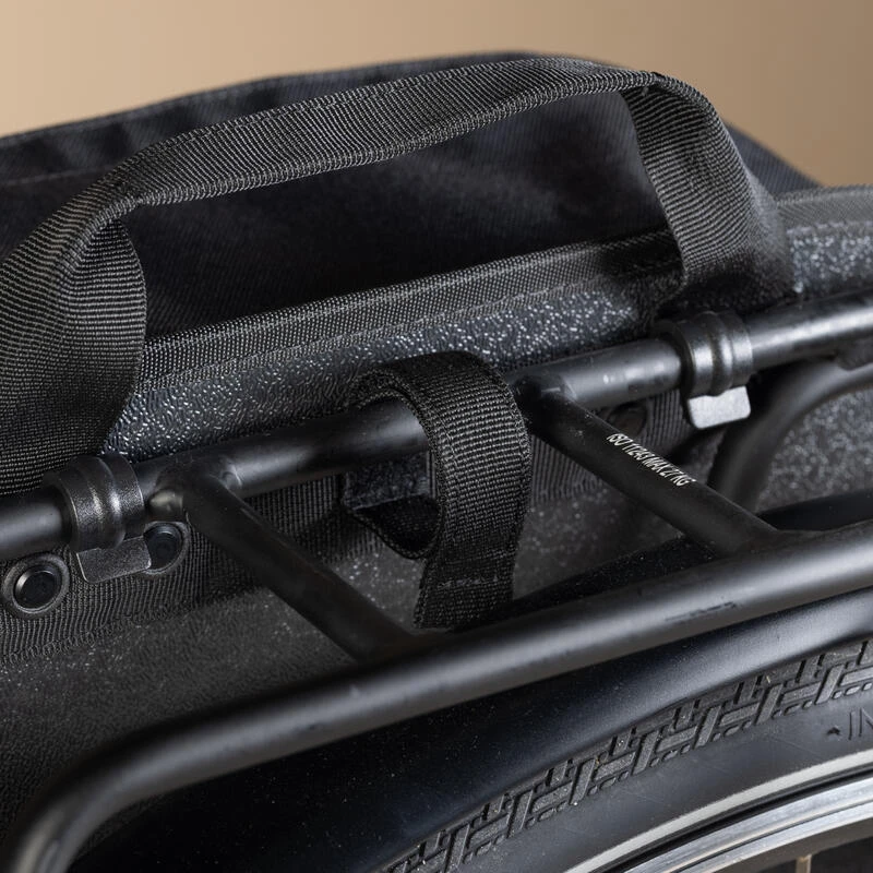 SACOCHE VELO 100 SUR PORTE BAGAGES 15 LITRES 6 SACOCHE VELO 100 SUR PORTE BAGAGES 15 LITRES – Image 4