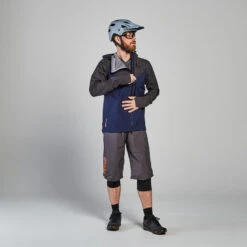 Rockrider Sur-short De Vélo VTT All Mountain Imperméable 15 Rockrider Sur-short De Vélo VTT All Mountain Imperméable -Vélorbain Magasin sur short de velo vtt all mountain impermeable 5
