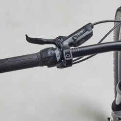 Rockrider Vélo VTT CROSS COUNTRY RACE 100 S Cadre Aluminium Bleu 19 Rockrider Vélo VTT CROSS COUNTRY RACE 100 S Cadre Aluminium Bleu -Vélorbain Magasin velo vtt cross country race 100 s cadre aluminium bleu 7